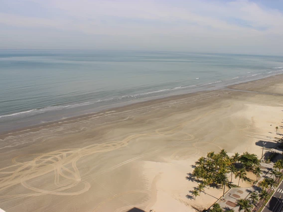 Praia Grande realiza obras para melhorar infraestrutura dos bairros